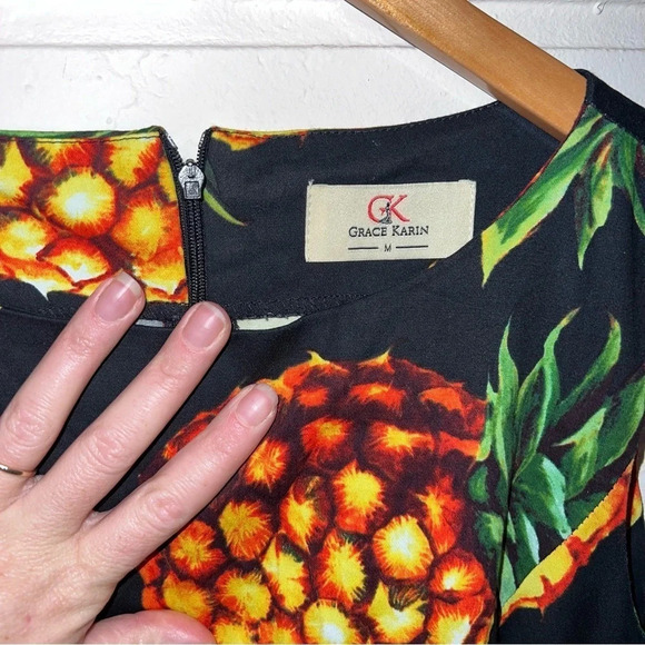 Grace Karin Black with Pineapple Design Swing Dress, Women’s Size Medium - Picture 4 of 7